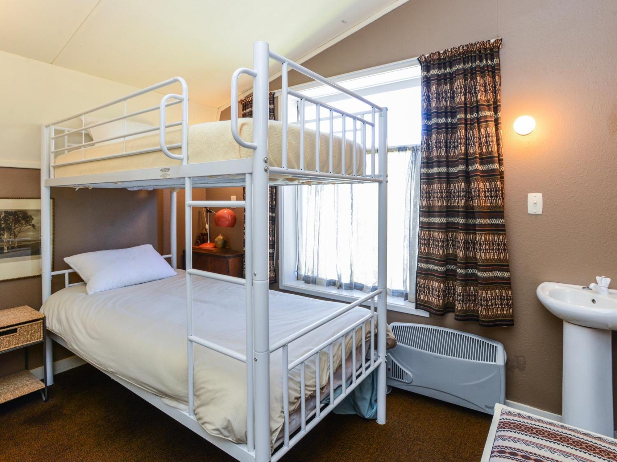 Jacaranda Lodge - Napier Hill Holiday Home Dış mekan fotoğraf