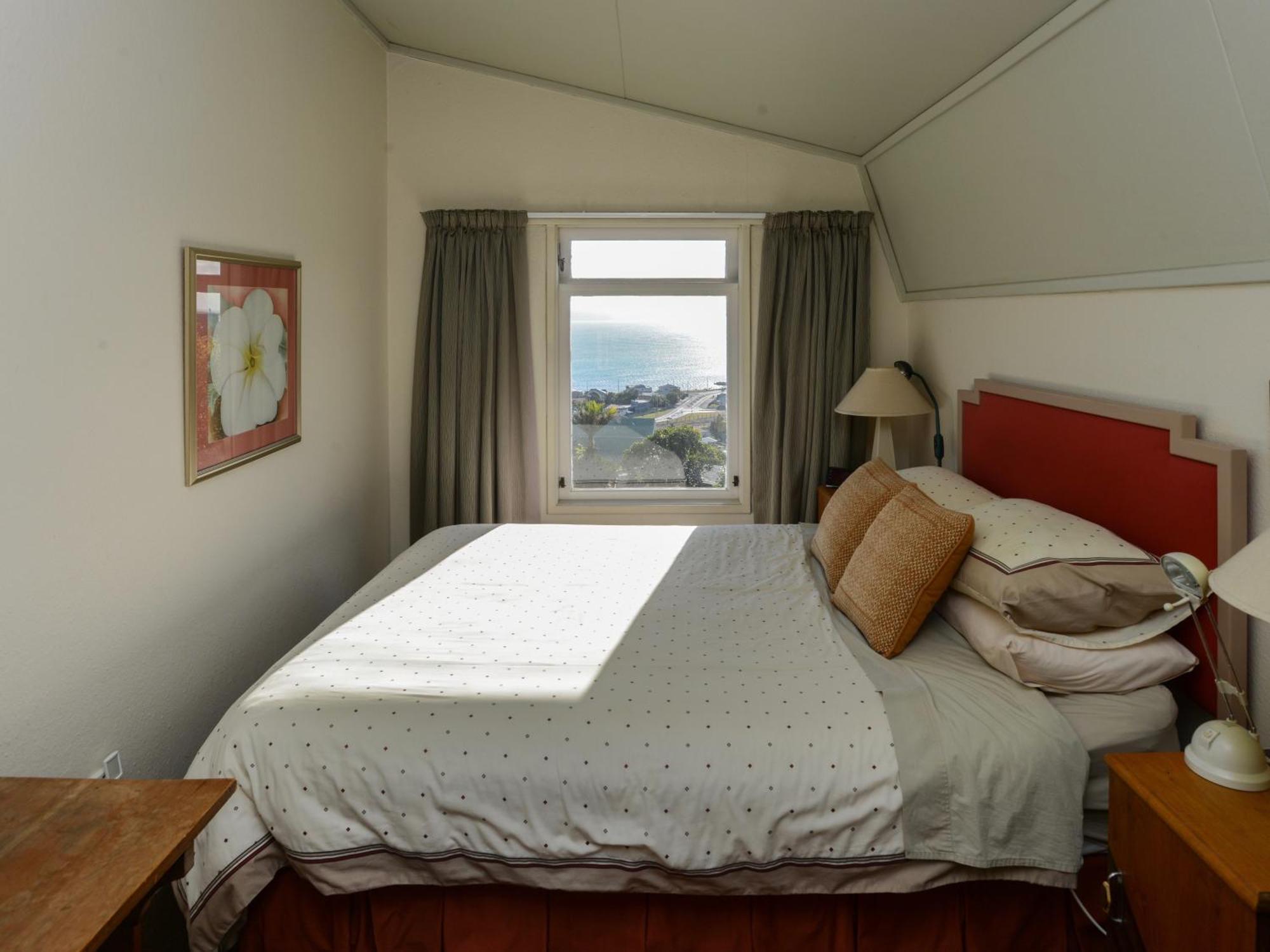 Jacaranda Lodge - Napier Hill Holiday Home Dış mekan fotoğraf