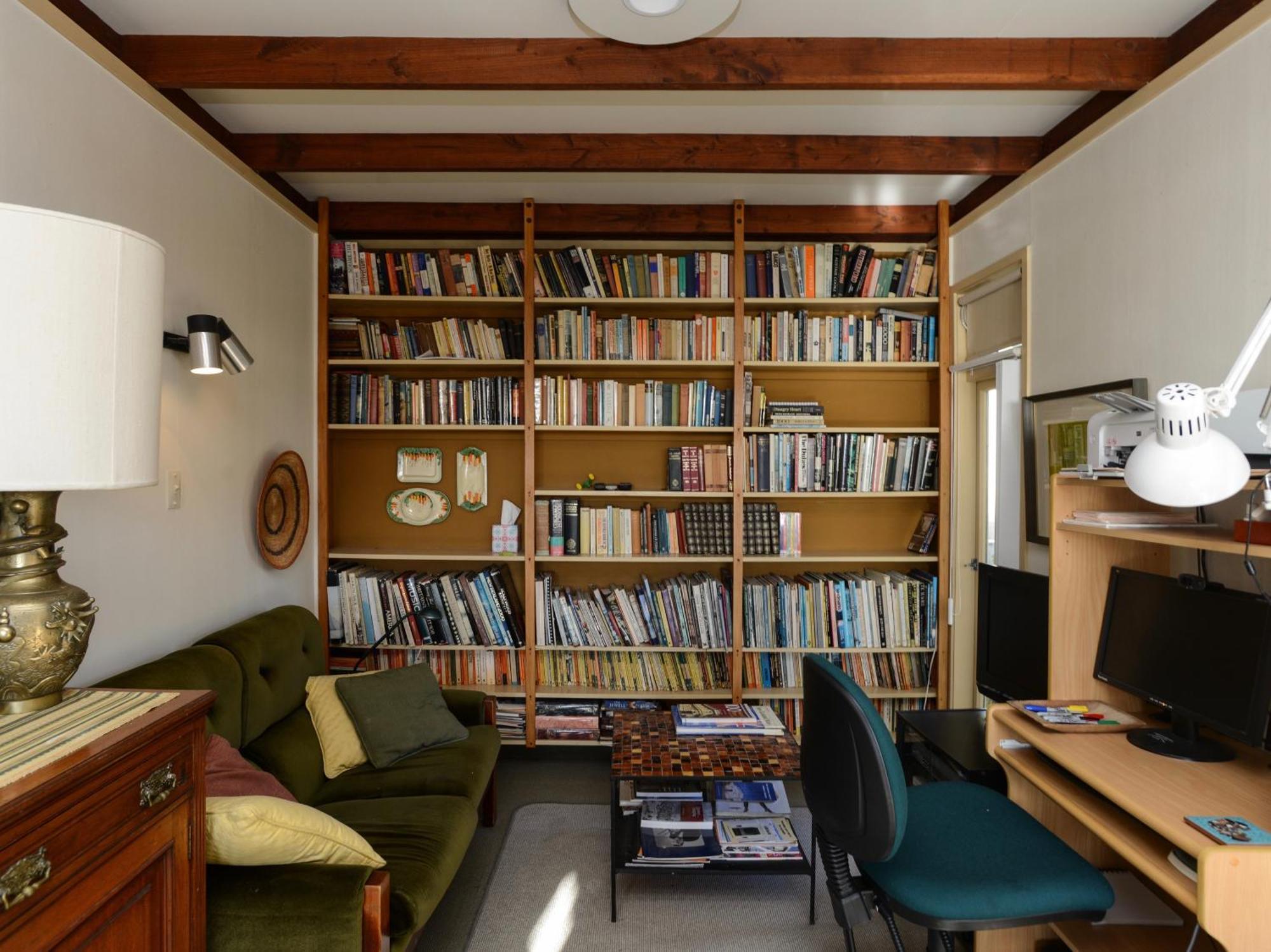 Jacaranda Lodge - Napier Hill Holiday Home Dış mekan fotoğraf